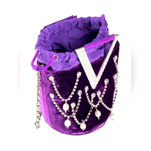 ROGER VIVIER
Cross-body bag Limited Edition super glamorous bag for sale NWT+BOX - Picture 4 of 13